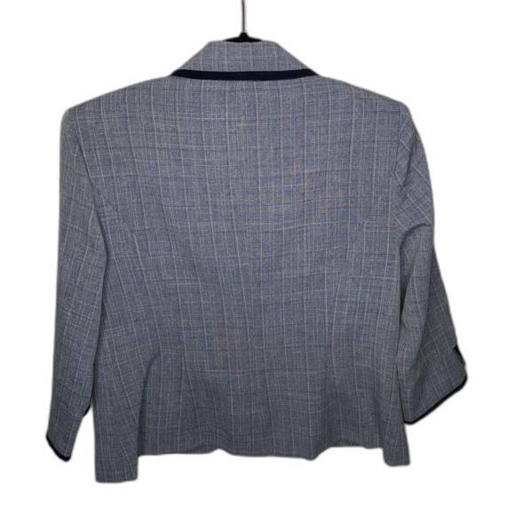 Sag Harbor Vintage Blazer Blue Striped Size 8 Women with Tank and Shoulder pads - Picture 11 of 16